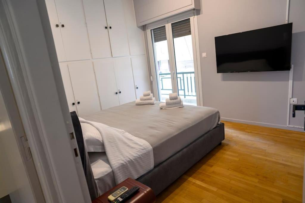 Seaview Orchid 2 Bed Elegance Apartment Athens Luaran gambar