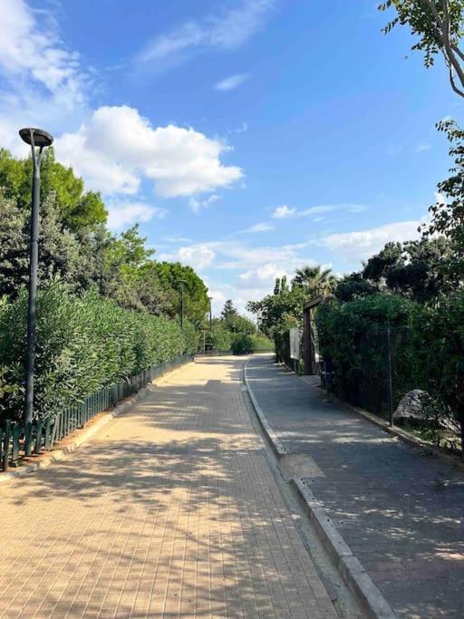 Seaview Orchid 2 Bed Elegance Apartment Athens Luaran gambar
